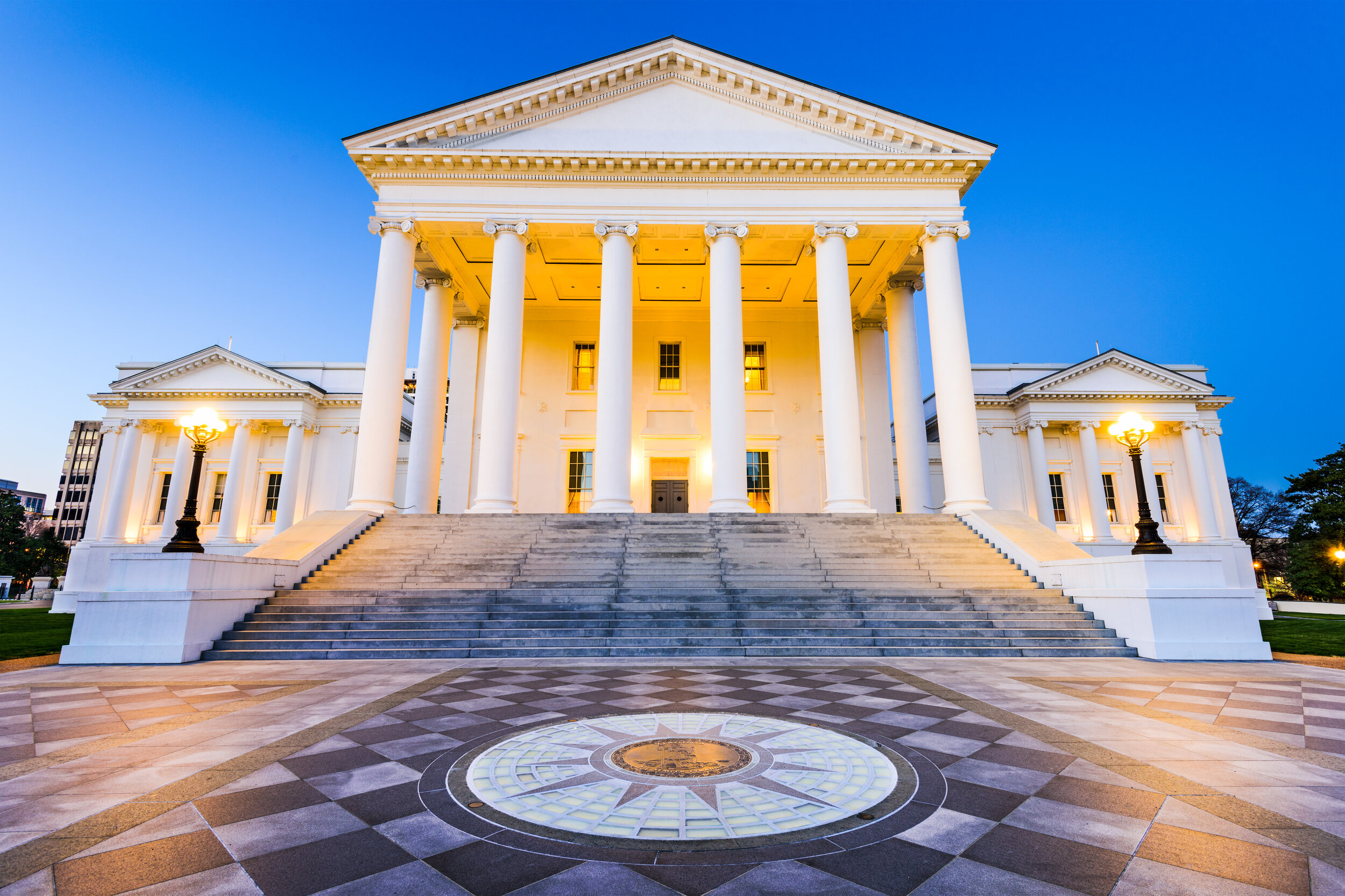 Richmond-Virginia-State-Capitol-505970394_5600x3733.jpeg